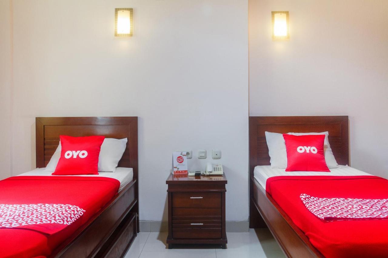 Oyo 3894 Karunia Muslim Syariah Otel Cakarta Dış mekan fotoğraf