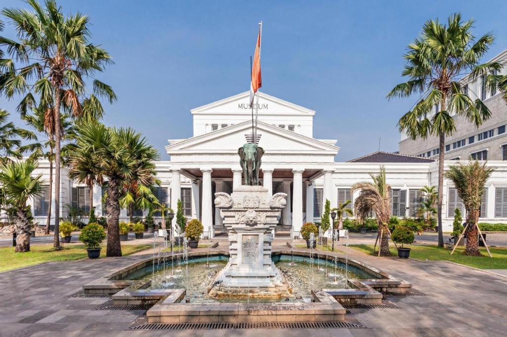 Oyo 3894 Karunia Muslim Syariah Otel Cakarta Dış mekan fotoğraf